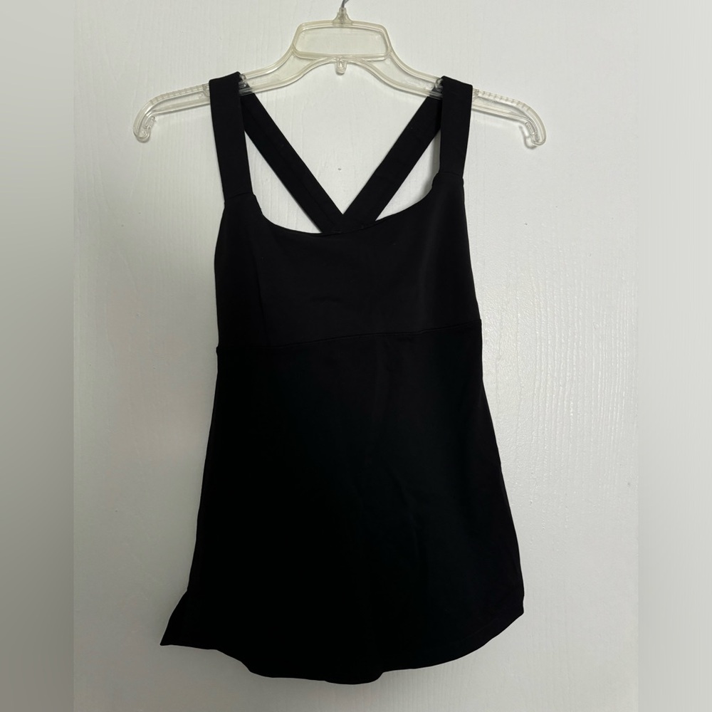 Lululemon black cross back tank